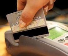 Можно ли зарплатной картой оплачивать покупки в интернете
